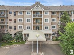 #218 10511 42 AV NW  Edmonton, AB T6J 7G8