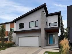 12809 WOODBEND PL NW  Edmonton, AB T5N 3V3