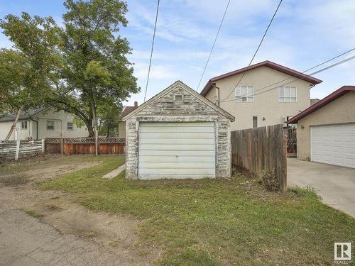 14431 Stony Plain Rd Nw, Edmonton, AB 