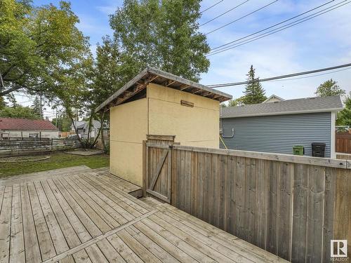 14435 Stony Plain Rd Nw, Edmonton, AB 