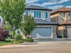 587 ALBANY WY NW  Edmonton, AB T6V 1J6