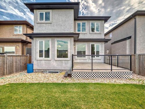 587 Albany Wy Nw, Edmonton, AB 