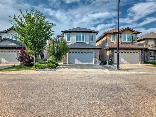 587 Albany Wy Nw, Edmonton, AB 