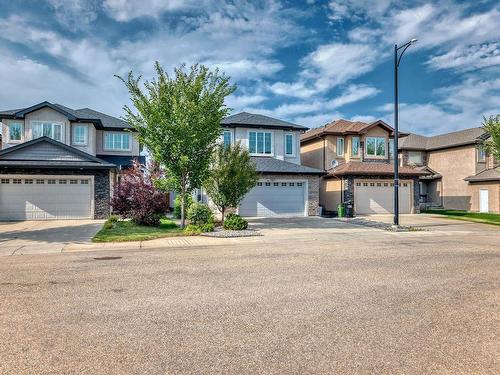 587 Albany Wy Nw, Edmonton, AB 