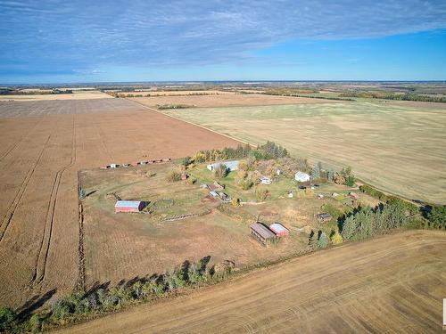 191043 Twp Rd 584, Rural Lamont County, AB 