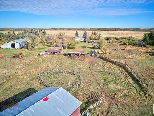 191043 Twp Rd 584, Rural Lamont County, AB 