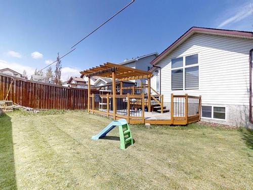 1911 37C Av Nw, Edmonton, AB 