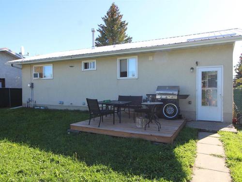 3722 53 St, Wetaskiwin, AB 