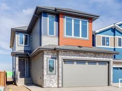 6 WINSTON CR  Fort Saskatchewan, AB T8L 1P3