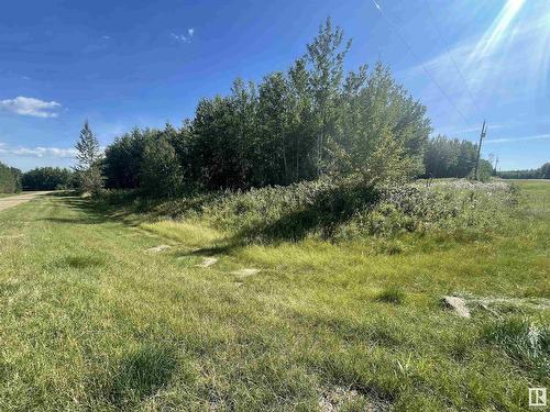 12 Crystal Keys, Rural Wetaskiwin County, AB 