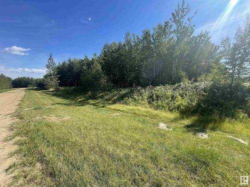 12 Crystal Keys, Rural Wetaskiwin County, AB 