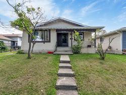 11731 145 AV NW NW  Edmonton, AB T5X 1M2