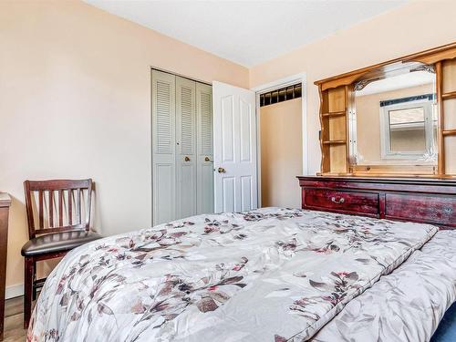 11731 145 Avenue Nw, Edmonton, AB - Indoor Photo Showing Bedroom