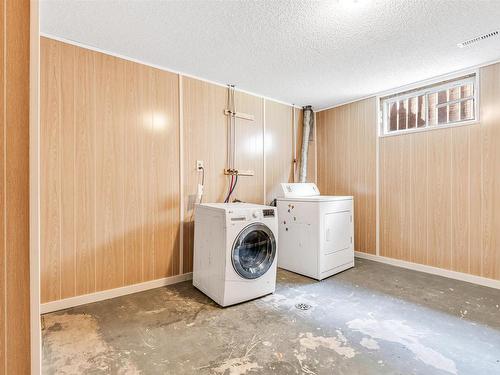 11731 145 Avenue Nw, Edmonton, AB - Indoor Photo Showing Laundry Room