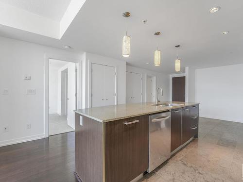 709 2612 109 Street, Edmonton, AB - Indoor Photo Showing Kitchen With Upgraded Kitchen