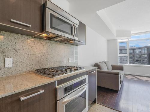 709 2612 109 Street, Edmonton, AB - Indoor Photo Showing Kitchen With Upgraded Kitchen