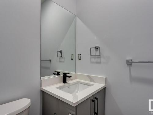 31 Caledon Crescent, Spruce Grove, AB - Indoor Photo Showing Bathroom