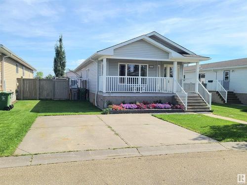 3005 Aspen Wd, Leduc, AB 