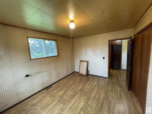 20 Railway Avenue, Duffield, AB - Indoor Photo Showing Other Room