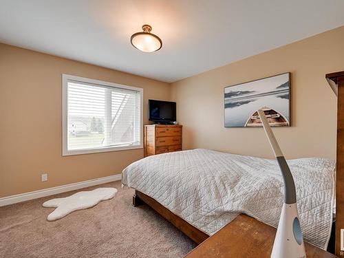 27 Sunset Hb, Rural Wetaskiwin County, AB 