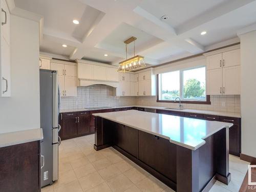 648 180 Street, Edmonton, AB - Indoor Photo Showing Kitchen With Upgraded Kitchen