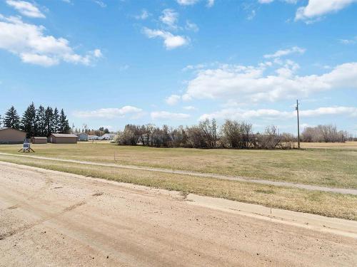 432 6 St, Thorhild, AB 