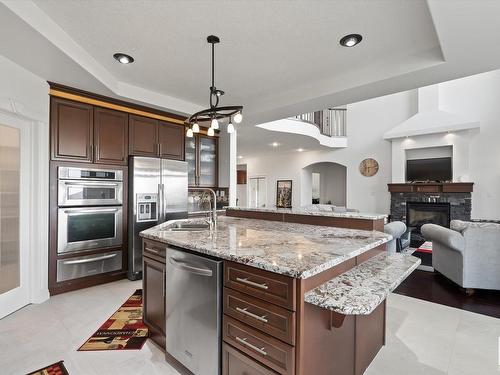 3813 Macneil Heath, Edmonton, AB - Indoor Photo Showing Kitchen With Upgraded Kitchen