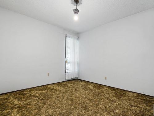 4413 53A Avenue, Smoky Lake Town, AB - Indoor Photo Showing Other Room