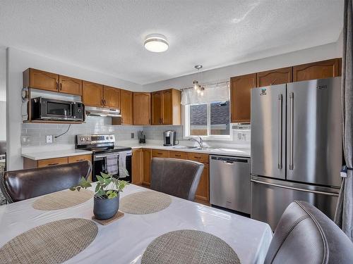 215 River Pt Nw, Edmonton, AB 