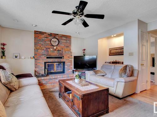 15425 98 Street, Edmonton, AB - Indoor Photo Showing Living Room With Fireplace