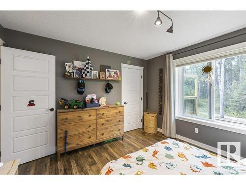 203 55504 Rge Rd 13, Rural Lac Ste. Anne County, AB - Indoor Photo Showing Bedroom