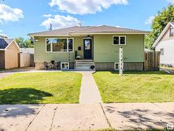 11930 42 ST NW  Edmonton, AB T5W 2N6