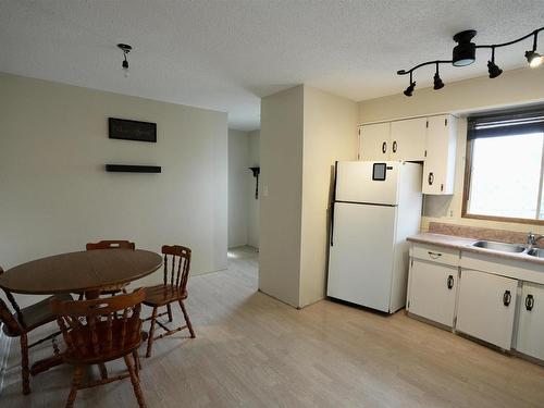 4801 42 Street, St. Paul Town, AB - Indoor Photo Showing Kitchen With Double Sink