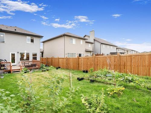 16735 64 Street Nw Nw, Edmonton, AB 