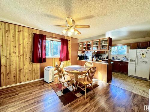 5144 49 Avenue, Drayton Valley, AB - Indoor Photo Showing Dining Room