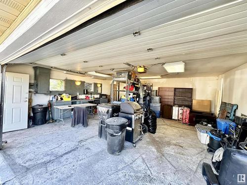 5144 49 Avenue, Drayton Valley, AB -  Photo Showing Garage