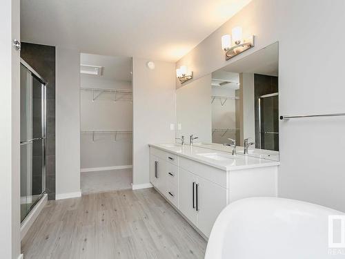 73 Chelles Wynd, St. Albert, AB - Indoor Photo Showing Bathroom