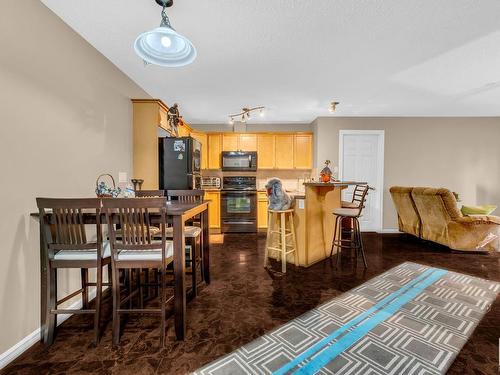 114 13710 150 Avenue, Edmonton, AB - Indoor Photo Showing Dining Room