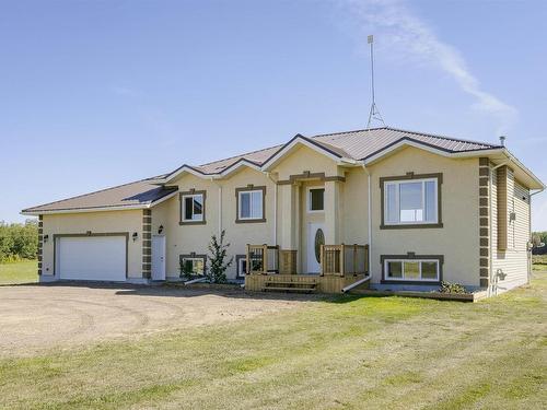 340 21539 Twp Rd 503, Rural Leduc County, AB 