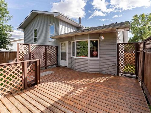 26 Lennox Dr, St. Albert, AB 