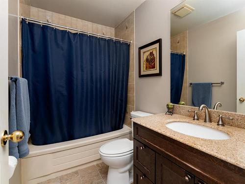 26 Lennox Drive, St. Albert, AB - Indoor Photo Showing Bathroom