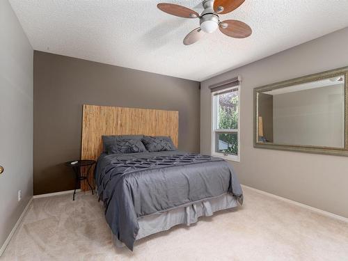 26 Lennox Drive, St. Albert, AB - Indoor Photo Showing Bedroom