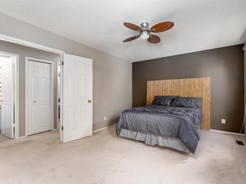 26 Lennox Drive, St. Albert, AB - Indoor Photo Showing Bedroom