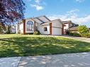 7607 158 Av Nw, Edmonton, AB 