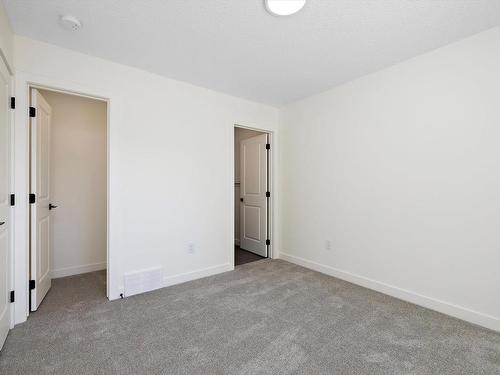 11740 91 Street, Edmonton, AB - Indoor Photo Showing Other Room