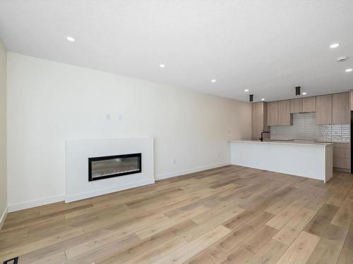 11740 91 Street, Edmonton, AB - Indoor With Fireplace