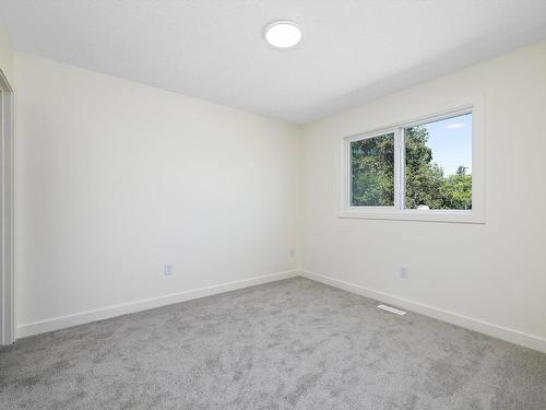 11740 91 Street, Edmonton, AB - Indoor Photo Showing Other Room