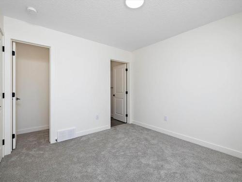 11740 91 Street, Edmonton, AB - Indoor Photo Showing Other Room