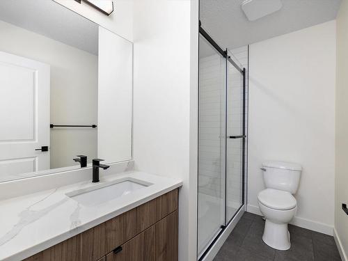 11738 91 Street, Edmonton, AB - Indoor Photo Showing Bathroom