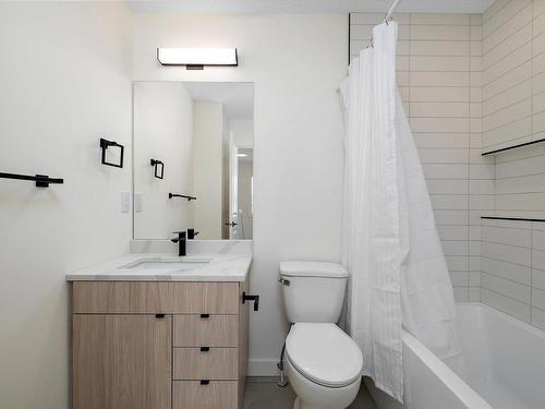 11738 91 Street, Edmonton, AB - Indoor Photo Showing Bathroom